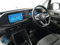 USED 2022 22 VOLKSWAGEN CADDY MAXI C20 2.0 TDI 122 BHP COMMERCE PRO DSG AUTOMATIC 6 DOOR DSG AUTOMATIC | SAT NAV | AIR CON | 6 DOORS