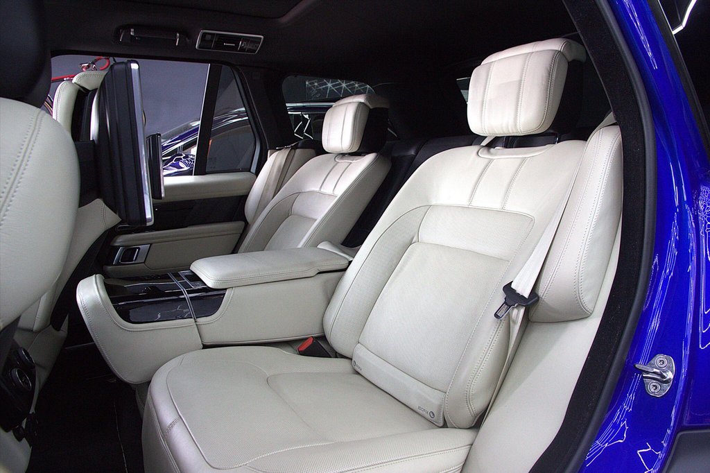 USED 2019 69 LAND ROVER RANGE ROVER 3.0 SD V6 Autobiography Auto 4WD Euro 6 (s/s) 5dr Deposit taken