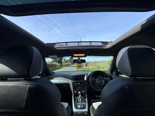 2015 AUDI SQ5 - Photo 10