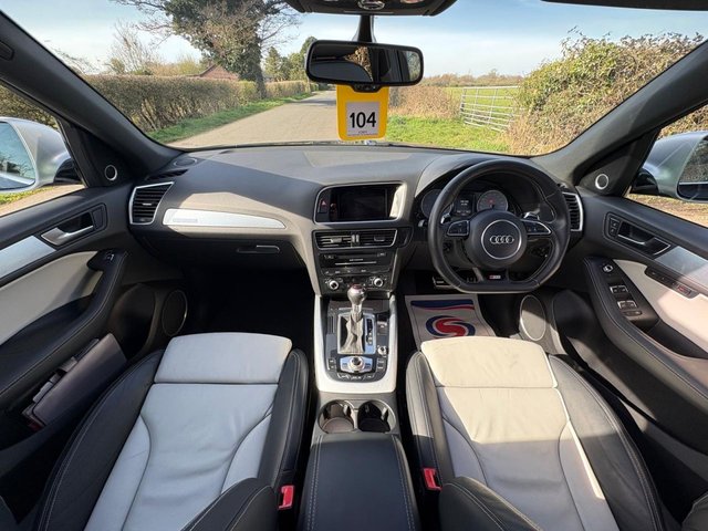 2015 AUDI SQ5 - Photo 11