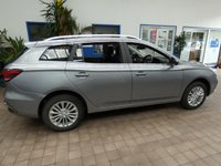 USED 2022 22 MG MG5 61.1kWh Exclusive Long Range Estate 5dr Electric Auto (156 ps) SAT NAV HEATED LEATHER REAR VIEW CAMERA CRUISE CONTROL PARKING SENSORS 1 OWNER SERVICE HISTORY WARRANTY