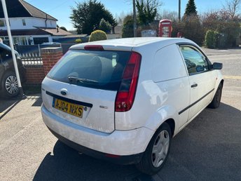 2004 FORD FIESTA VAN
