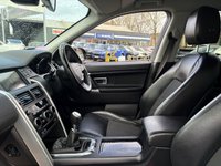USED 2019 19 LAND ROVER DISCOVERY SPORT 2.0 eD4 SE Tech SUV 5dr Diesel Manual Euro 6 (s/s) (5 Seat) (150 ps) A STUNNING ADDITION TO OUR FORECOURT+DIESEL+JUST 2 FORMER KEEPERS+SERVICE HISTORY+PART LEATHER INTERIOR+SATELLITE NAVIGATION+PARK ASSIST+CLIMATE CONTROL+18 INCH, 5 SPLIT SPOKE, STYLE 511 ALLOY WHEELS, FINISHED IN DARK GREY GLOSS+CALL TODAY TO SPEAK WITH OUR EXPERIENCED SALES TEAM AND TO SECURE A VIEWING+READY TO DRIVE AWAY TODAY+DONT MISS OUT!!!!!!!!!!!!!!!!!!!!!!!!!!!!!