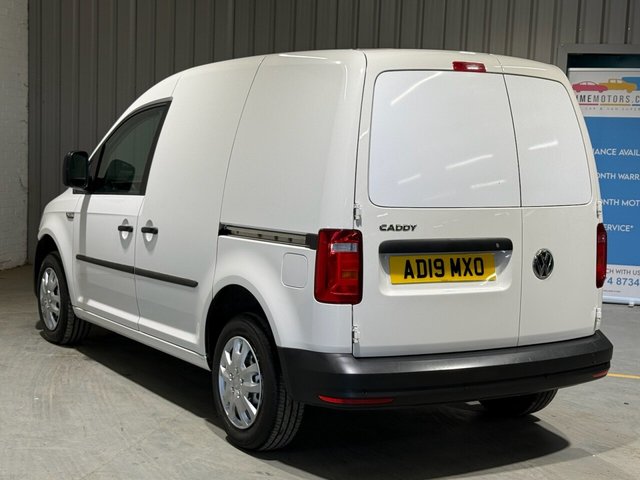 2019 VOLKSWAGEN CADDY - Photo 2