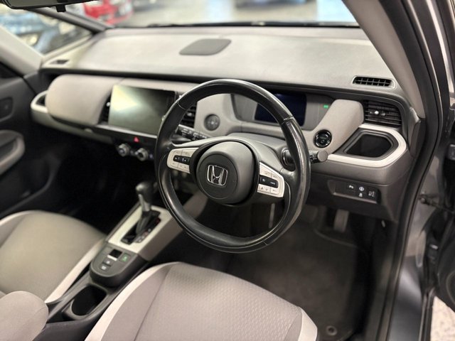 2021 HONDA JAZZ - Photo 2