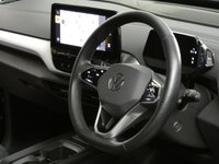 USED 2023 23 VOLKSWAGEN ID.4 Pure Performance 52kWh Life SUV 5dr Electric Auto (170 ps) SAT NAV PART LEATHER INTERIOR HEATED SEATS REAR VIEW CAMERA CRUISE CONTROL PARKING SENSORS 1 OWNER SERVICE HSITORY WARRANTY