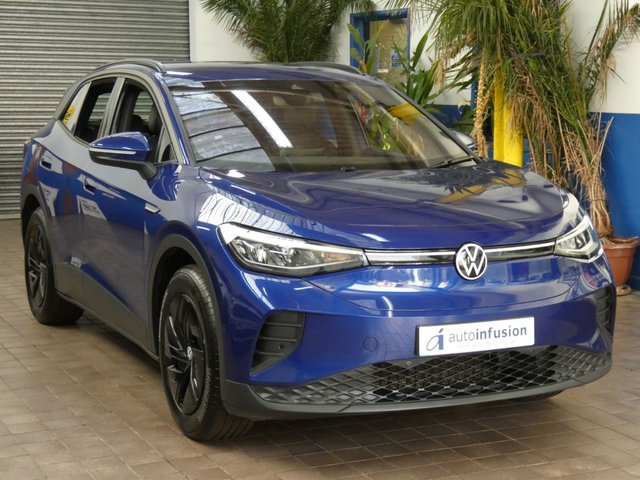 View our Volkswagen Id.4 Pure Performance 52kWh Life SUV 5dr Electric Auto (170 ps)
