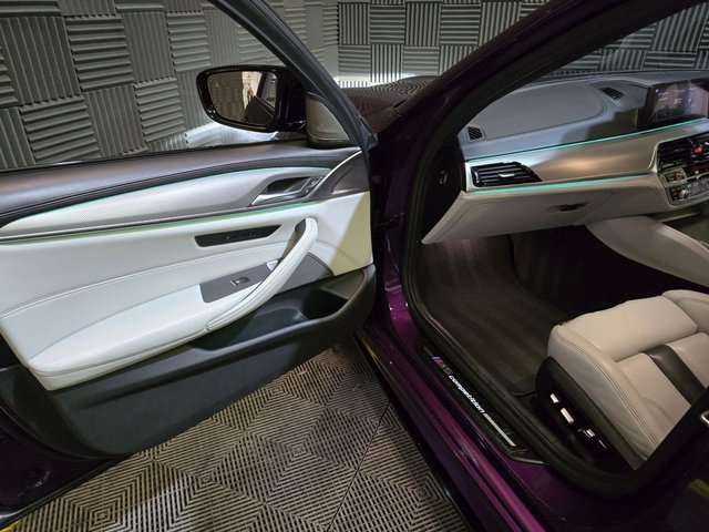 2018 BMW M5 - Photo 9