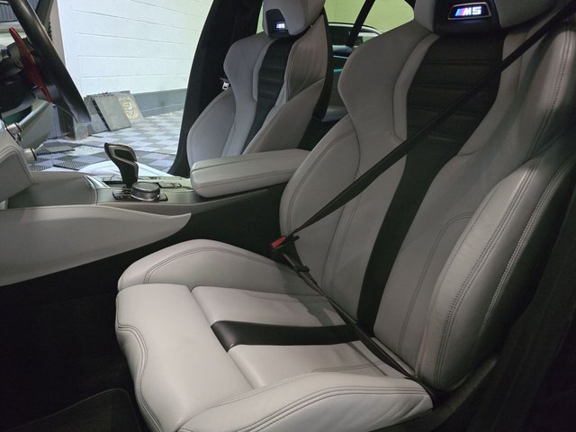 2018 BMW M5 - Photo 12