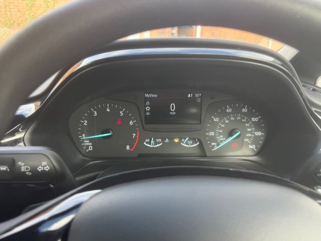 2019 FORD FIESTA - Photo 9