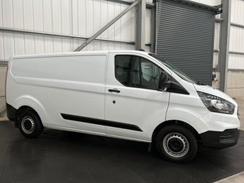 2022 FORD TRANSIT CUSTOM