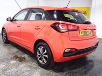 USED 2018 68 HYUNDAI I20 1.2 SE Launch Edition Hatchback 5dr Petrol Manual Euro 6 (s/s) (84 ps) 5 HYUNDAI SERVICES-REAR CAMERA-APPLE CAR PLAY/ANDROID AUTO-DAB-A/C