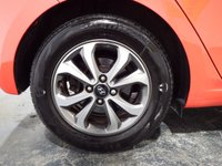 USED 2018 68 HYUNDAI I20 1.2 SE Launch Edition Hatchback 5dr Petrol Manual Euro 6 (s/s) (84 ps) 5 HYUNDAI SERVICES-REAR CAMERA-APPLE CAR PLAY/ANDROID AUTO-DAB-A/C