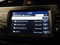 USED 2018 68 HYUNDAI I20 1.2 SE Launch Edition Hatchback 5dr Petrol Manual Euro 6 (s/s) (84 ps) 5 HYUNDAI SERVICES-REAR CAMERA-APPLE CAR PLAY/ANDROID AUTO-DAB-A/C