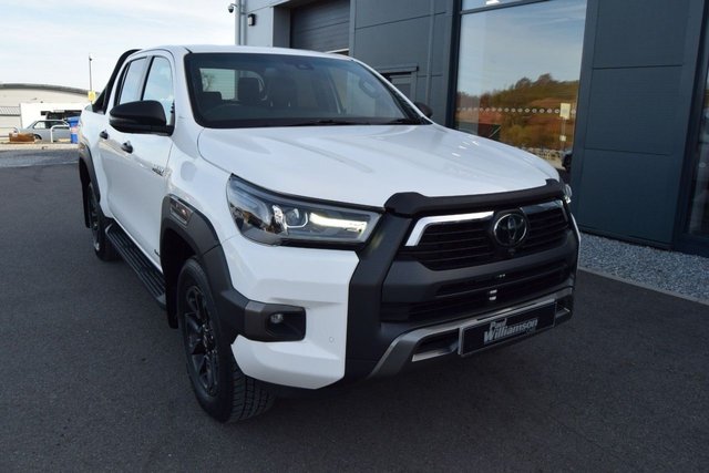 2023 TOYOTA HI-LUX - Photo 10