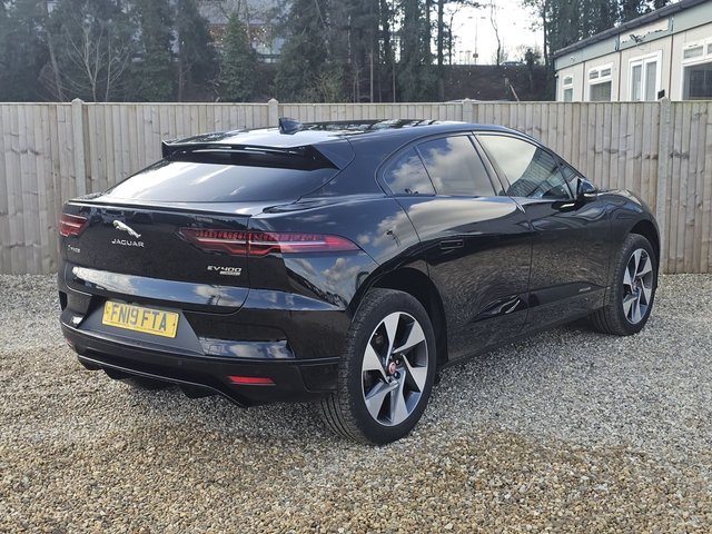 2019 JAGUAR I-PACE - Photo 5