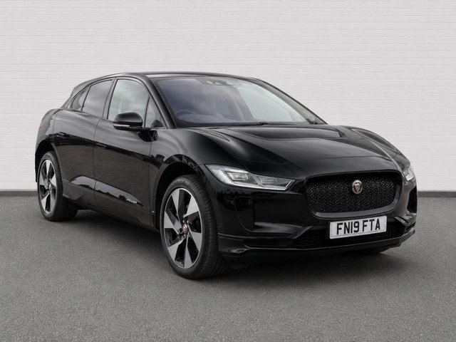 View our Jaguar I-Pace 400 90kWh SE SUV 5dr Electric Auto 4WD (400 ps)