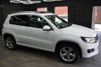 USED 2015 65 VOLKSWAGEN TIGUAN 2.0 TDI BlueMotion Tech R-Line Edition SUV 5dr Diesel DSG 4WD Euro 6 (s/s) (150 ps) PANORAMIC SUNROOF - HEATED LEATHERS