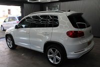 USED 2015 65 VOLKSWAGEN TIGUAN 2.0 TDI BlueMotion Tech R-Line Edition SUV 5dr Diesel DSG 4WD Euro 6 (s/s) (150 ps) PANORAMIC SUNROOF - HEATED LEATHERS