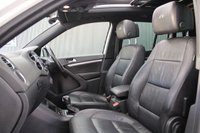 USED 2015 65 VOLKSWAGEN TIGUAN 2.0 TDI BlueMotion Tech R-Line Edition SUV 5dr Diesel DSG 4WD Euro 6 (s/s) (150 ps) PANORAMIC SUNROOF - HEATED LEATHERS