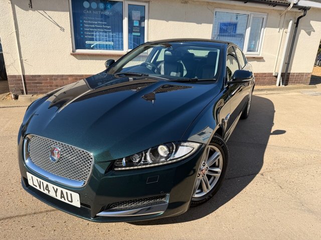2014 JAGUAR XF - Photo 2