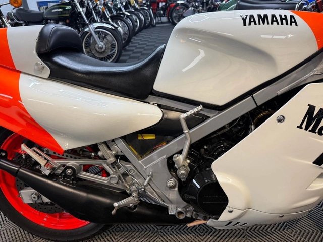 View our YAMAHA RD500LC