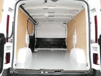 USED 2023 23 RENAULT TRAFIC SL28 2.0 BLUEDCI 130 BHP SWB SPORT NAV EDITION SAT NAV | AIR CON | ALLOYS | SPORT