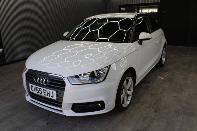 2015 AUDI A1 - Photo 3