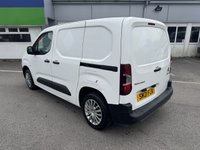 USED 2021 21 CITROEN BERLINGO 1.5 BlueHDi 650 Enterprise M Panel Van 5dr Diesel Manual SWB Euro 6 (s/s) (75 ps) This 2021 Citroen Berlingo is a clear vehicle history example, offering peace of mind alongside its practical features. This 1.5 BlueHDi 650 Enterprise M SWB Euro 6 (s/s) 5dr model, with its 1.5 litre diesel engine, is presented in the Enterprise M trim. It benefits from rear parking sensors with parking assistance, air conditioning, and an 8in colour touchscreen that includes Citroen Connect DAB Radio, Bluetooth handsfree, a USB socket, and an aux in jack. The height adjustable halogen headligh