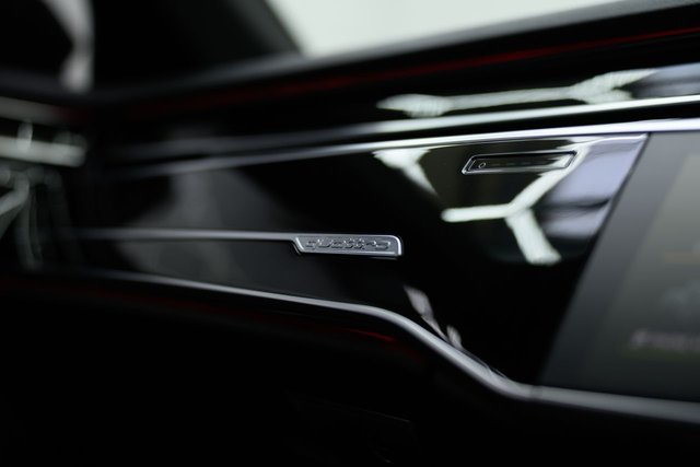 2022 AUDI A8 - Photo 6