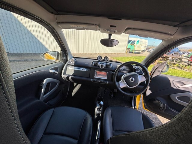 2014 SMART FORTWO - Photo 3