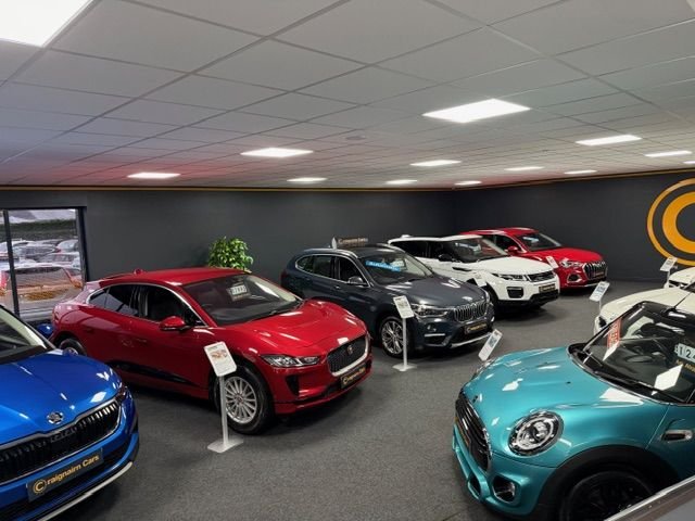 2018 VOLVO V60 - Photo 4