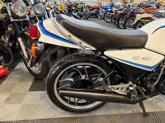 View our YAMAHA  RD350LC