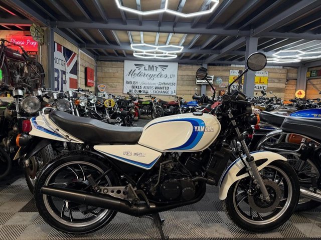 View our YAMAHA  RD350LC