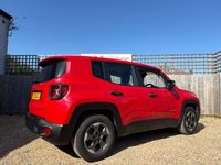 USED 2015 15 JEEP RENEGADE 1.6 MultiJetII Sport SUV 5dr Diesel Manual Euro 5 (s/s) (120 ps) ** WE OFFER FINANCE ON THIS CAR **