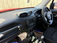 USED 2015 15 JEEP RENEGADE 1.6 MultiJetII Sport SUV 5dr Diesel Manual Euro 5 (s/s) (120 ps) ** WE OFFER FINANCE ON THIS CAR **