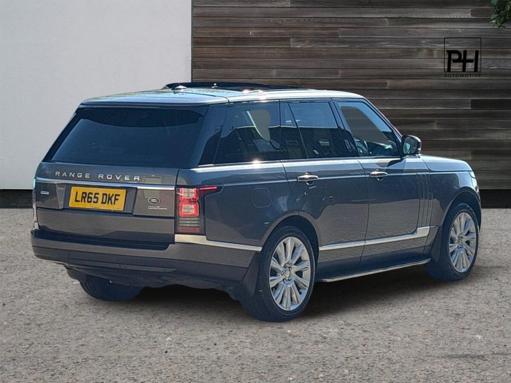 USED 2015 65 LAND ROVER RANGE ROVER 4.4 SD V8 Autobiography SUV 5dr Diesel Auto 4WD Euro 5 (339 ps) REAR ENTERTAINMENT|GLASS ROOF