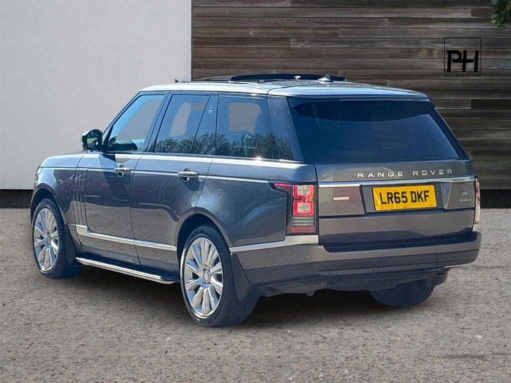 USED 2015 65 LAND ROVER RANGE ROVER 4.4 SD V8 Autobiography SUV 5dr Diesel Auto 4WD Euro 5 (339 ps) REAR ENTERTAINMENT|GLASS ROOF