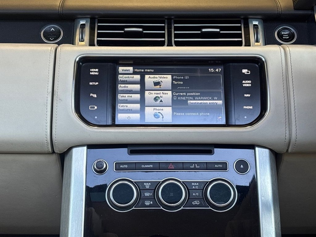 USED 2015 65 LAND ROVER RANGE ROVER 4.4 SD V8 Autobiography SUV 5dr Diesel Auto 4WD Euro 5 (339 ps) REAR ENTERTAINMENT|GLASS ROOF