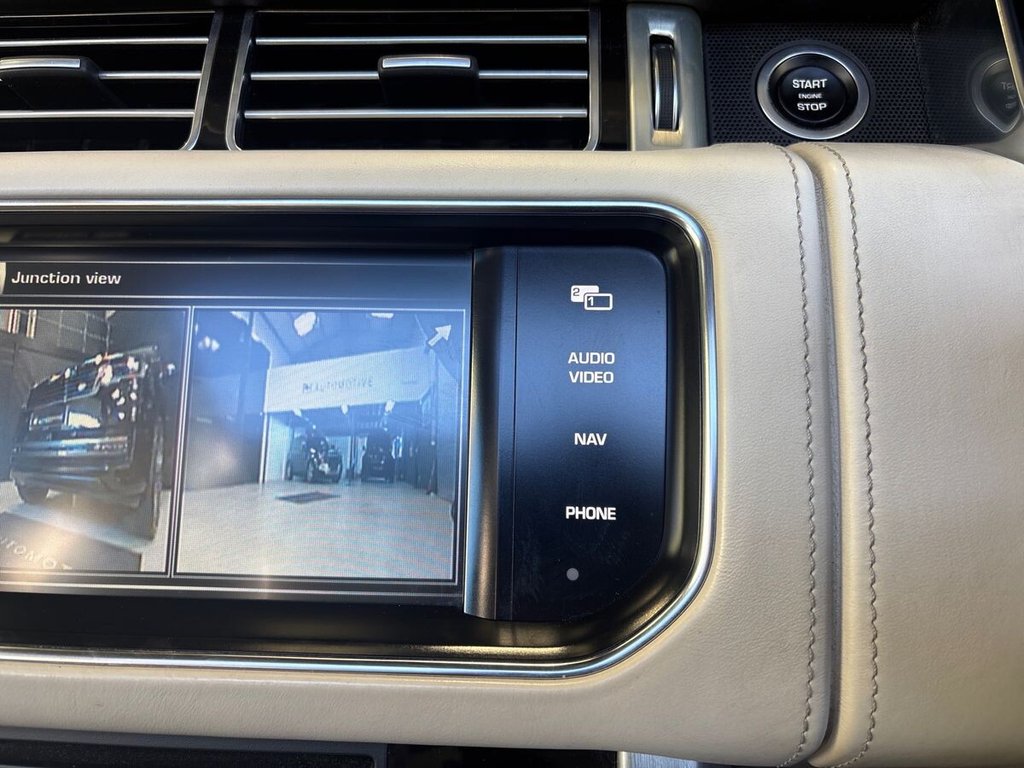USED 2015 65 LAND ROVER RANGE ROVER 4.4 SD V8 Autobiography SUV 5dr Diesel Auto 4WD Euro 5 (339 ps) REAR ENTERTAINMENT|GLASS ROOF