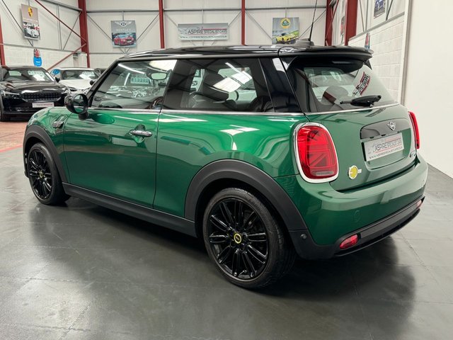 2022 MINI Electric Hatch - Photo 2