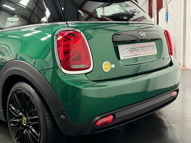 2022 MINI Electric Hatch - Photo 9