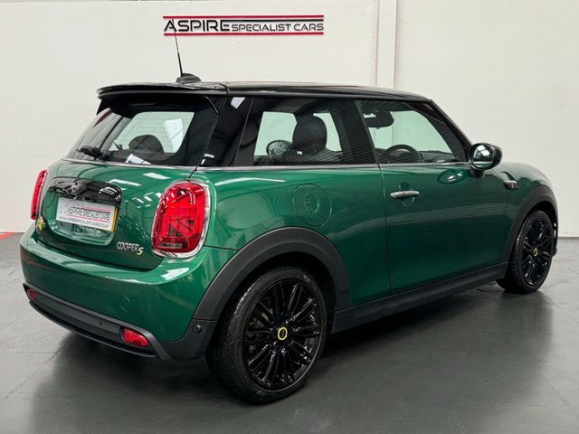 2022 MINI Electric Hatch - Photo 4
