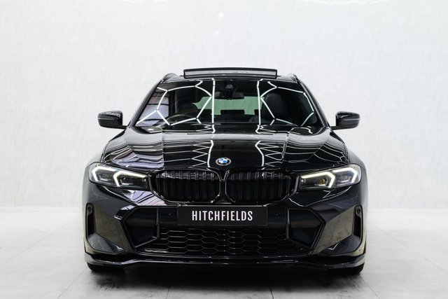 2023 BMW 3 SERIES - Photo 4