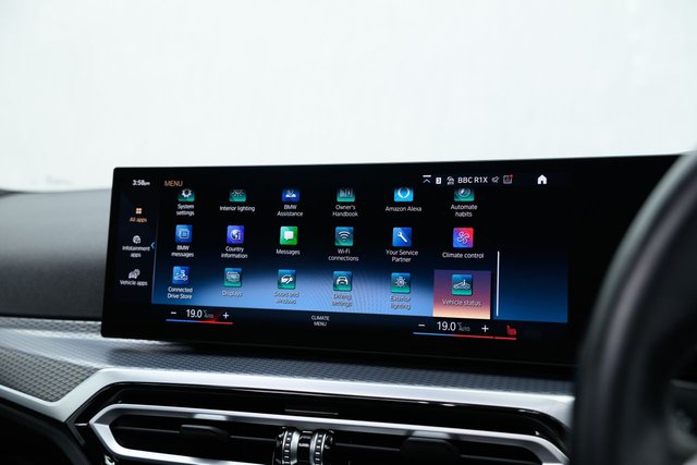 2023 BMW 3 SERIES - Photo 7