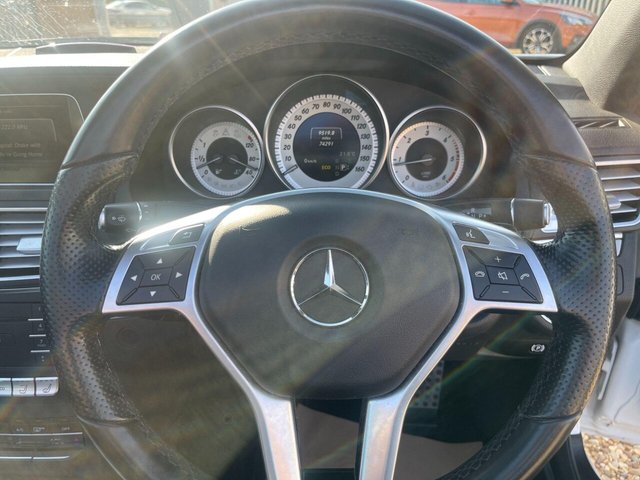 2016 Mercedes-Benz E CLASS - Photo 9