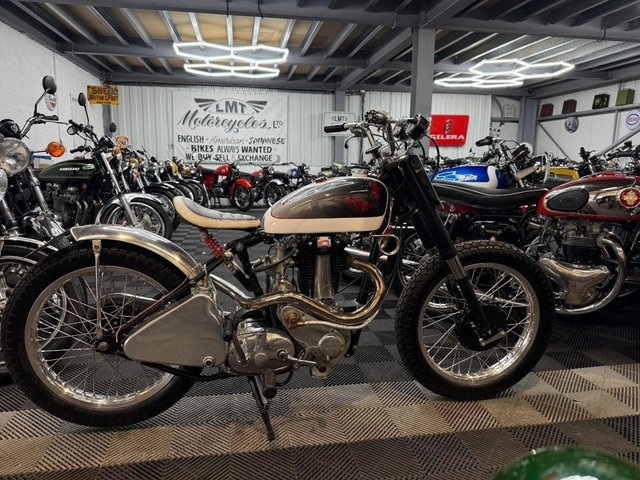 View our BSA B33