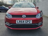 USED 2014 64 VOLKSWAGEN POLO 1.2 TSI BlueMotion Tech SE Hatchback 5dr Petrol Manual Euro 6 (s/s) (90 ps) &pound;20 TAX -- FULL SERVICE HISTORY -- FULL MOT -- SAT NAV -- PARKING SENSORS