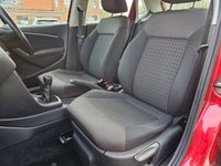 USED 2014 64 VOLKSWAGEN POLO 1.2 TSI BlueMotion Tech SE Hatchback 5dr Petrol Manual Euro 6 (s/s) (90 ps) &pound;20 TAX -- FULL SERVICE HISTORY -- FULL MOT -- SAT NAV -- PARKING SENSORS