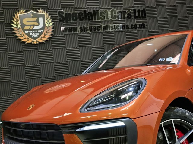 2023 PORSCHE MACAN - Photo 6